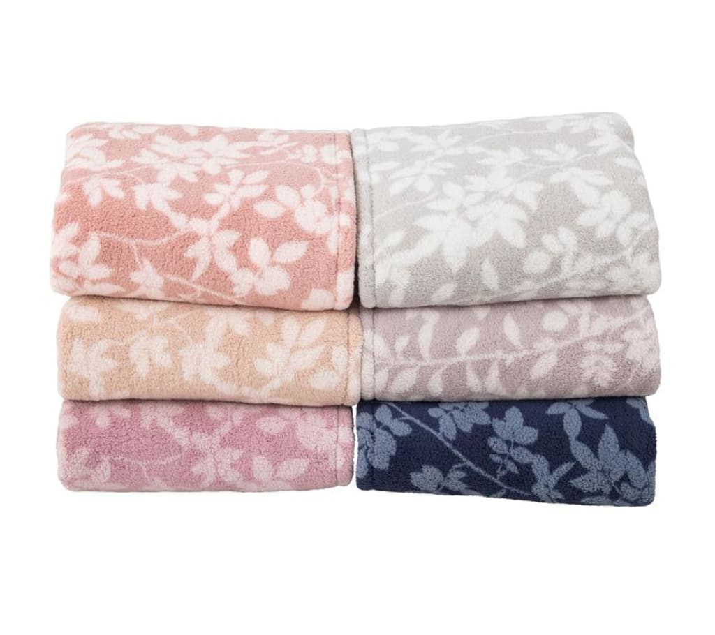 snugges™ Wearable Blanket